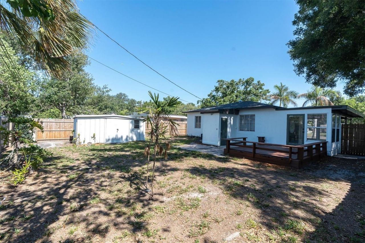 1221 53rd Avenue N, Saint Petersburg, FL 33703 Photo