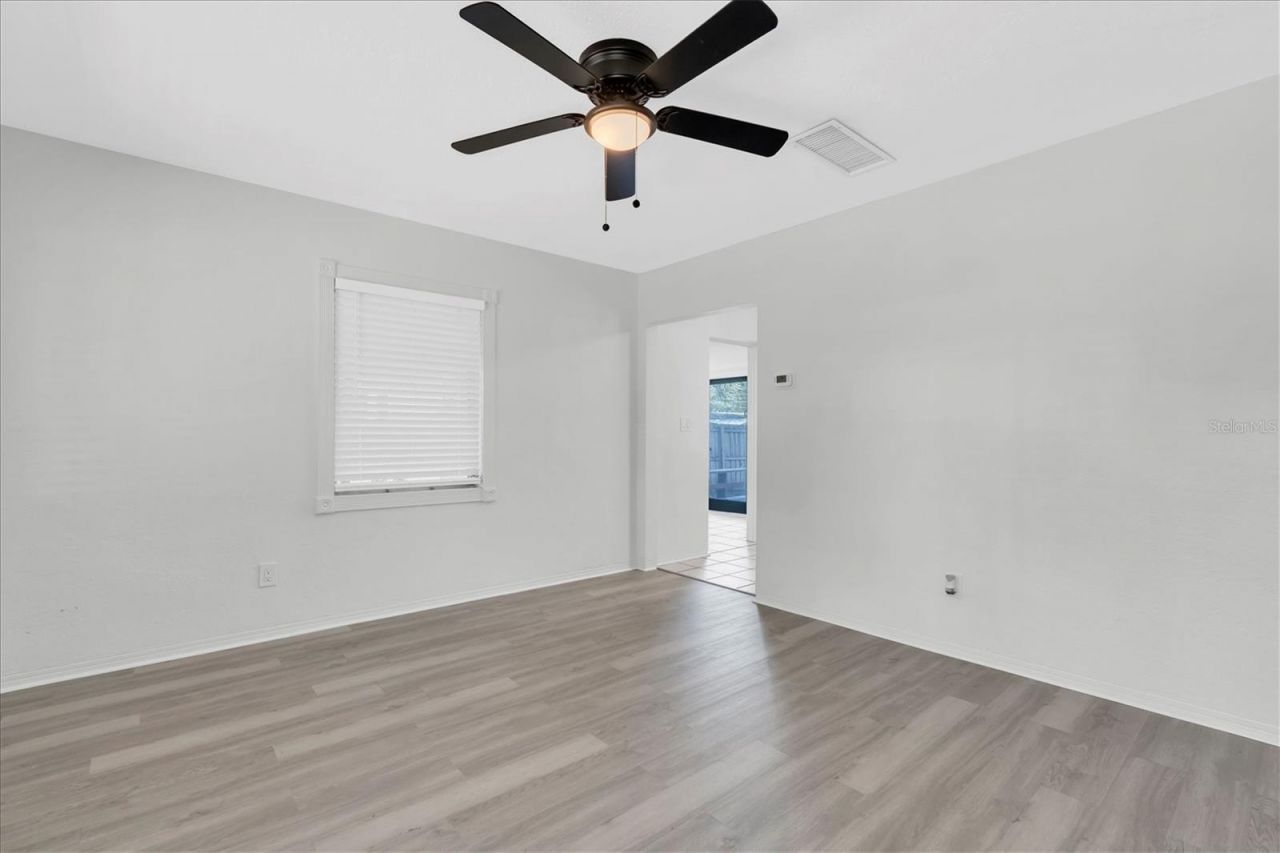 1221 53rd Avenue N, Saint Petersburg, FL 33703 Photo