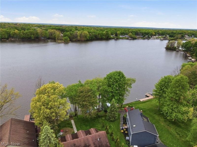 1537 Lake Crest Drive, Roaming Shores, OH 44084 Photo 13