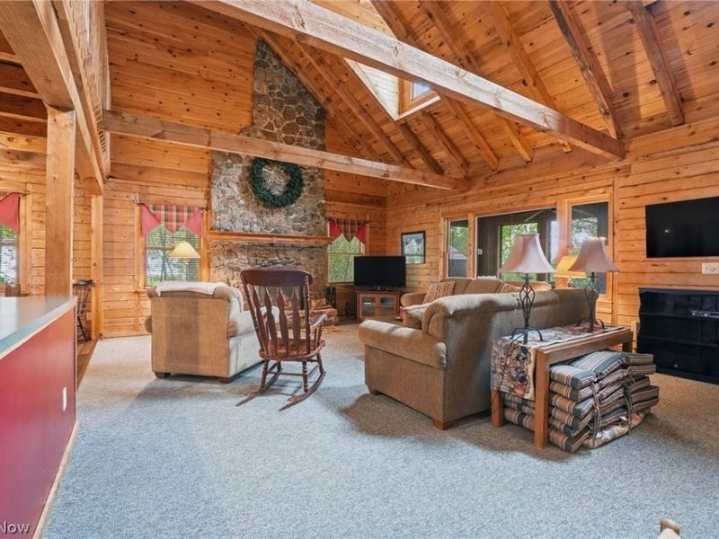 1537 Lake Crest Drive, Roaming Shores, OH 44084 Photo 42