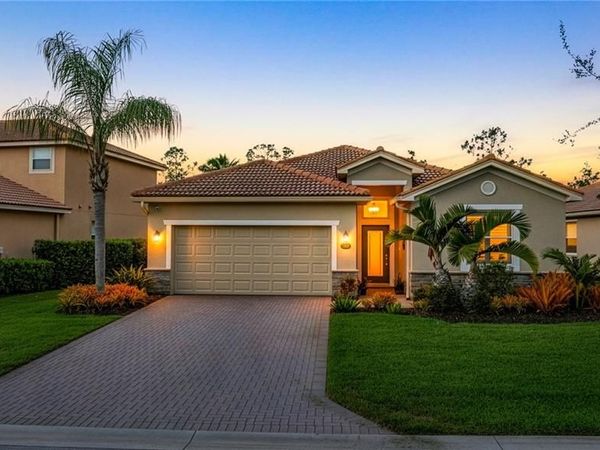 13593 Messino CT , ESTERO, FL 33928
