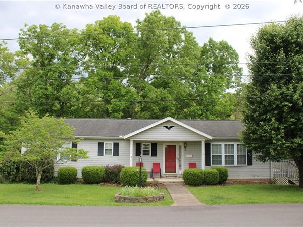 313 Edgewood Circle, Ripley, WV 25271