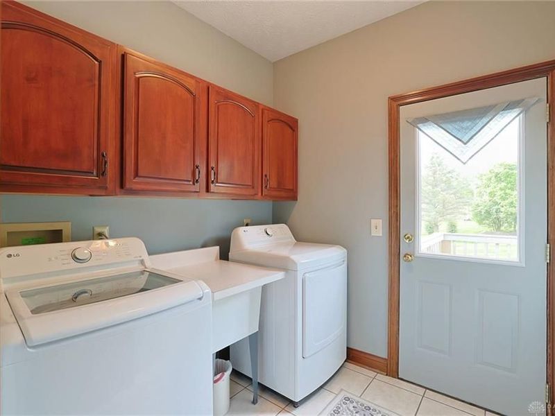 638 Primrose Lane, Tipp City, OH 45371 Photo 22