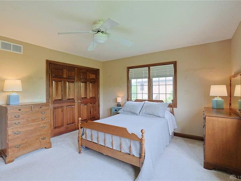 638 Primrose Lane, Tipp City, OH 45371 Photo 32
