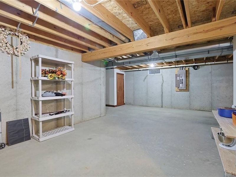 638 Primrose Lane, Tipp City, OH 45371 Photo 39