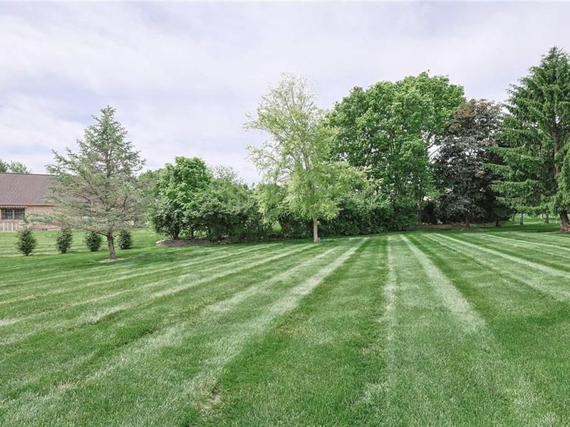 638 Primrose Lane, Tipp City, OH 45371 Photo 42