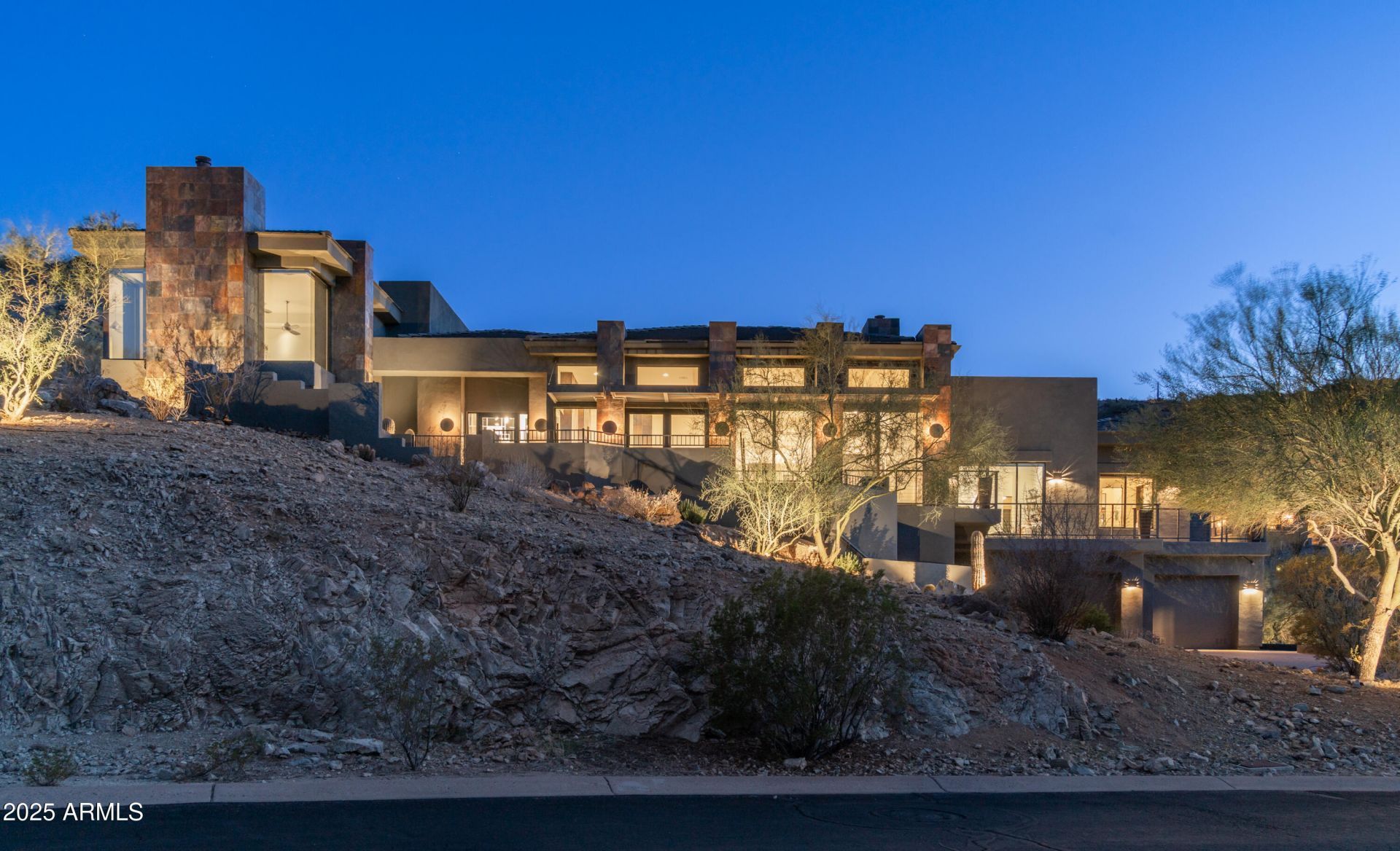 1805 E Rocky Slope Drive, Phoenix, AZ 85048 Main Photo