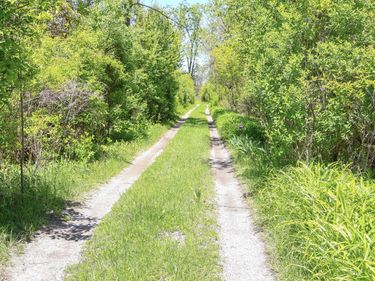7133 US Highway 12, Three Oaks, MI 49128