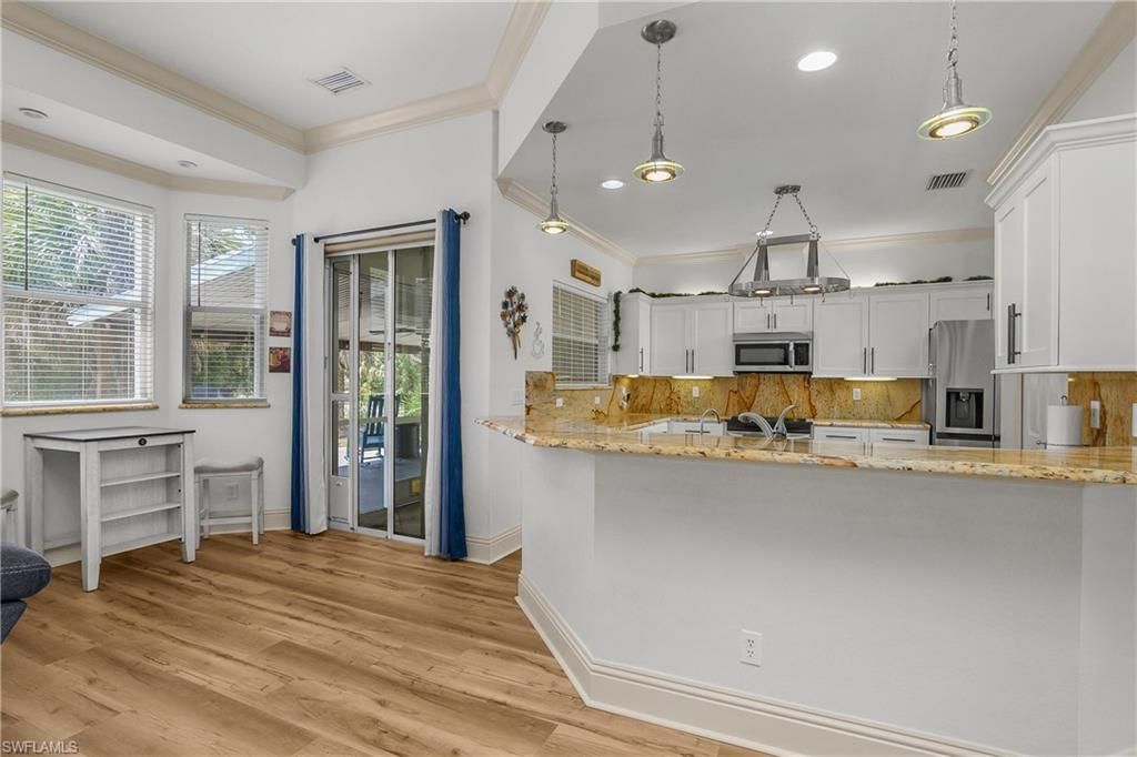 104 12th Ave Nw, Naples, FL 34120 Photo