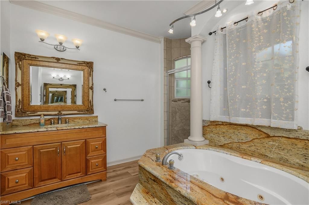 104 12th Ave Nw, Naples, FL 34120 Photo
