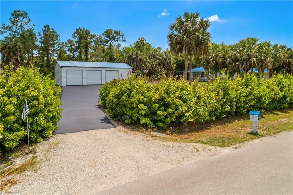 104 12th Ave Nw, Naples, FL 34120 Photo