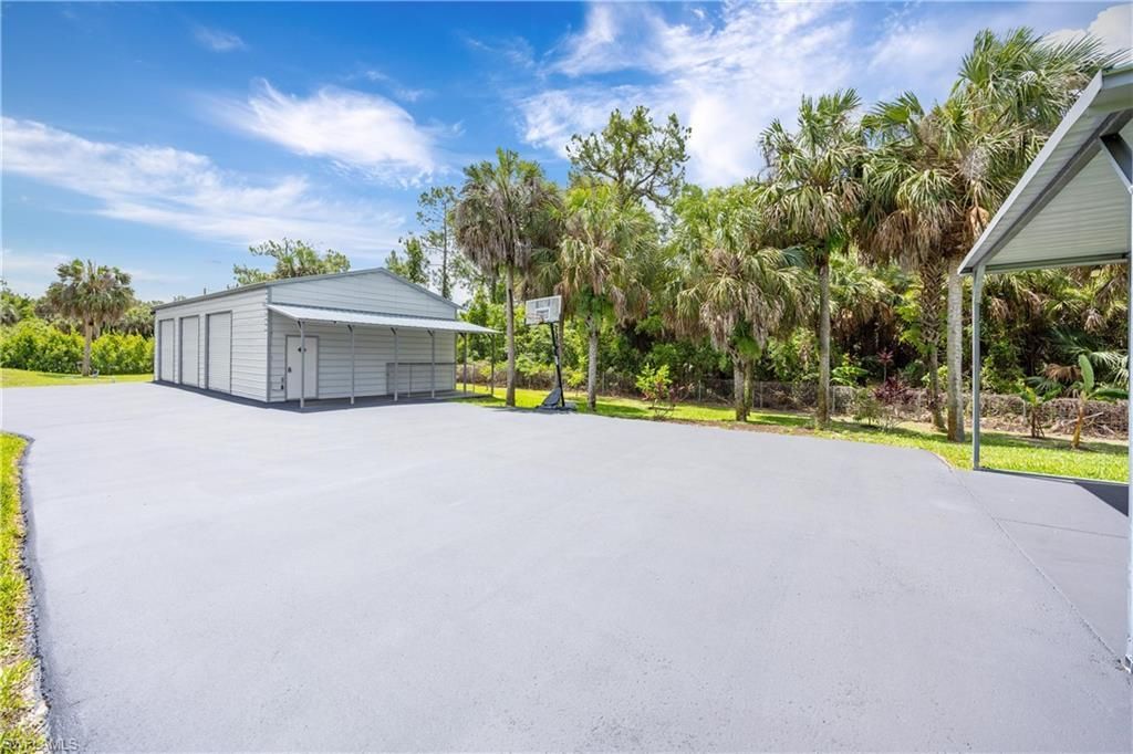 104 12th Ave Nw, Naples, FL 34120 Photo