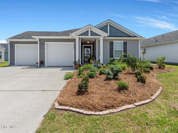 4901 Abbington Oaks Way SE, Southport, NC 28461