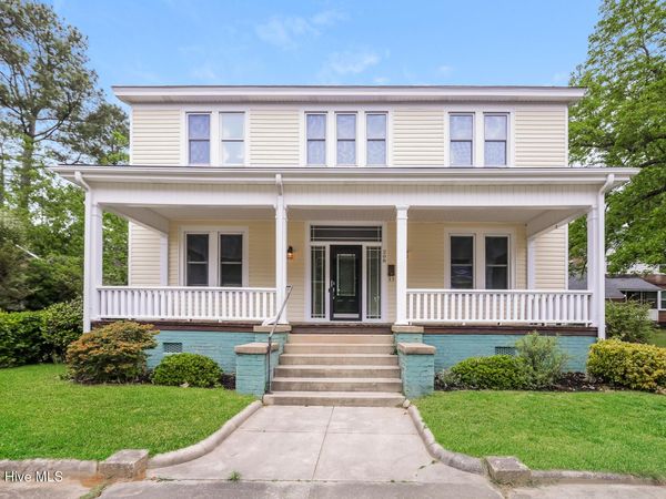 208 E Capitola Avenue, Kinston, NC 28501