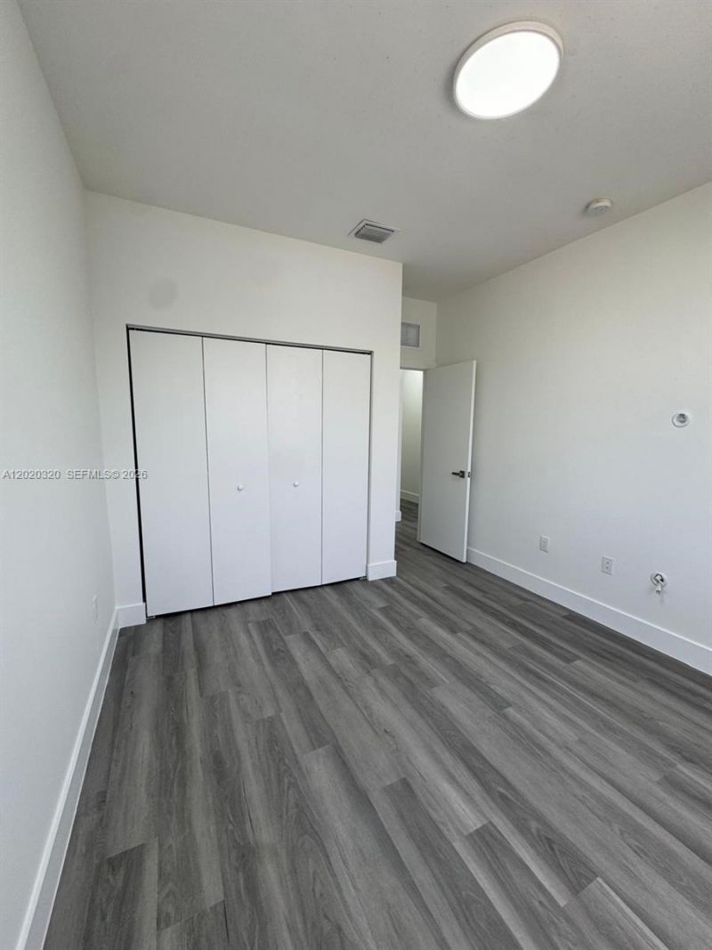 10265 NW 72nd Ter, Doral, FL 33178 Photo