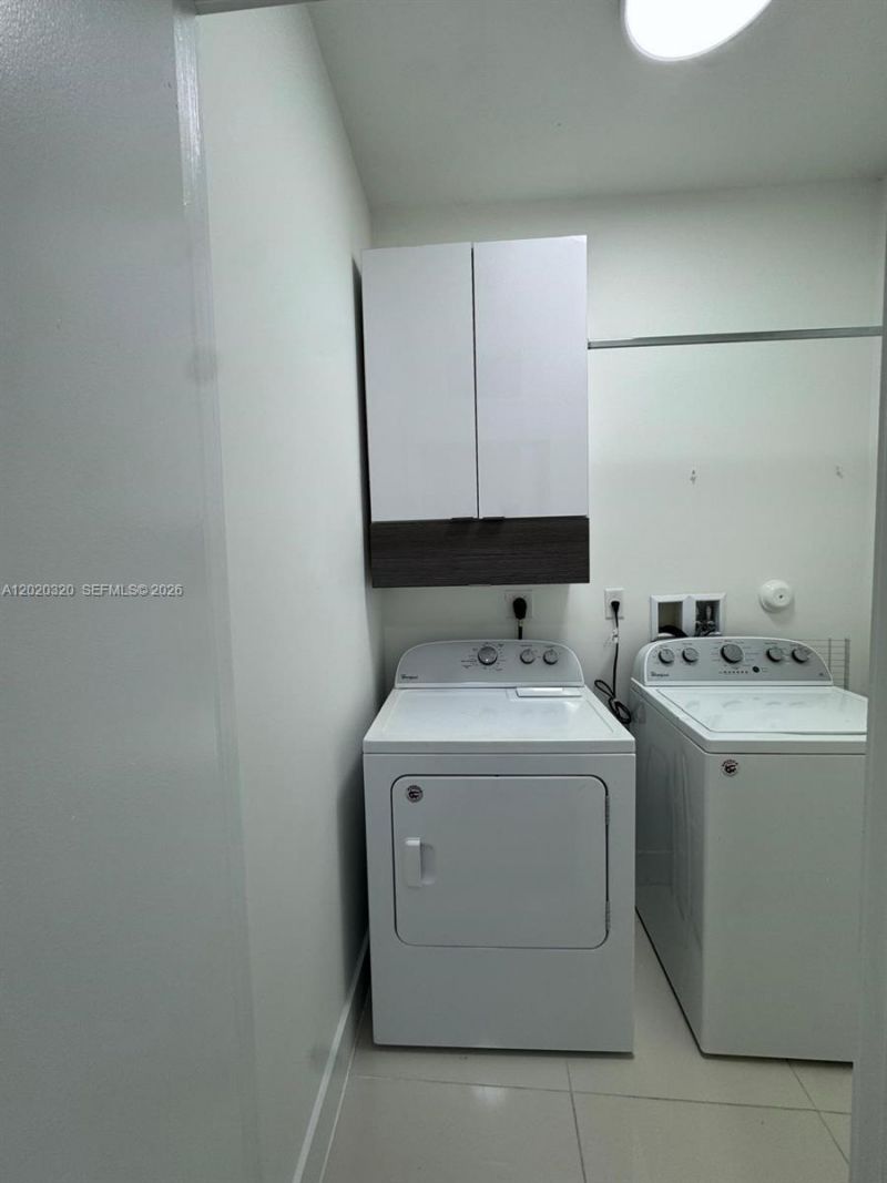 10265 NW 72nd Ter, Doral, FL 33178 Photo