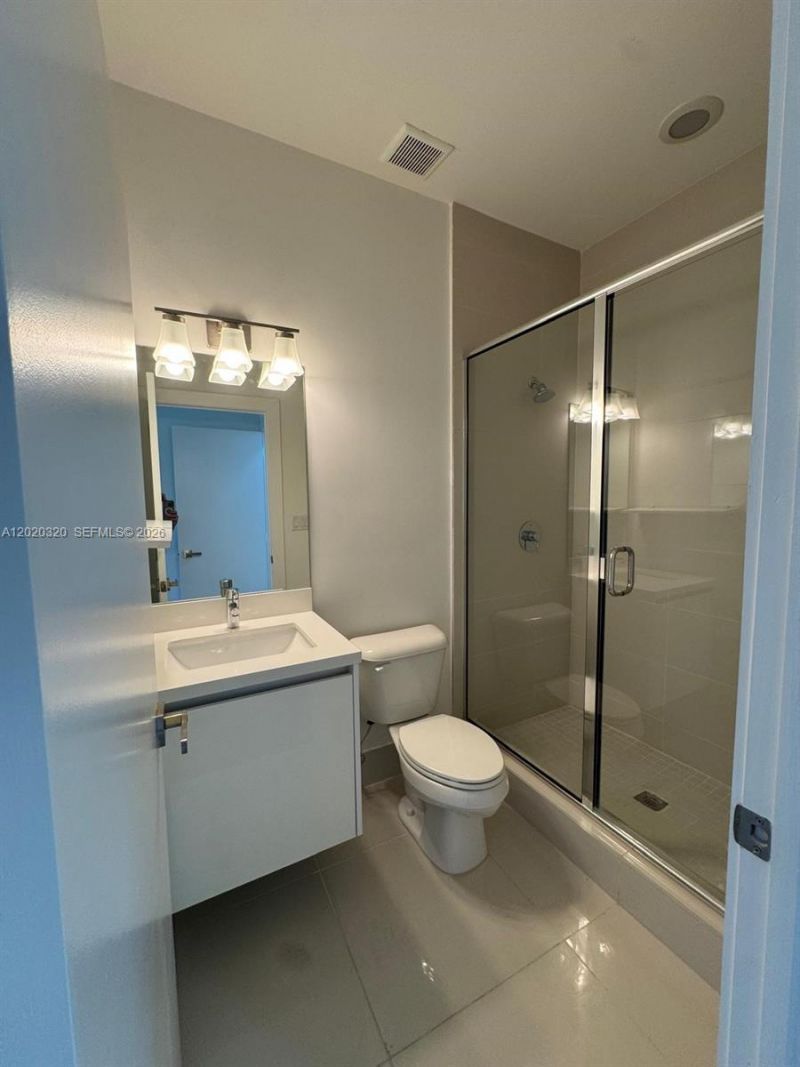 10265 NW 72nd Ter, Doral, FL 33178 Photo