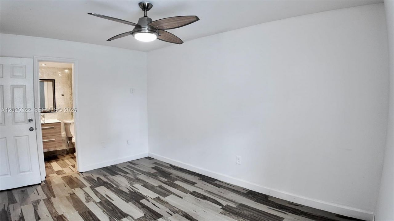2138 SW 6th St , Unit 101, Miami, FL 33135 Photo
