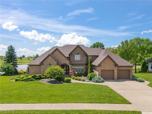 2595 Augusta Drive SE, Massillon, OH 44646