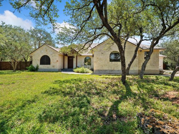 105 N Laurelwood DR, Austin, TX 78733