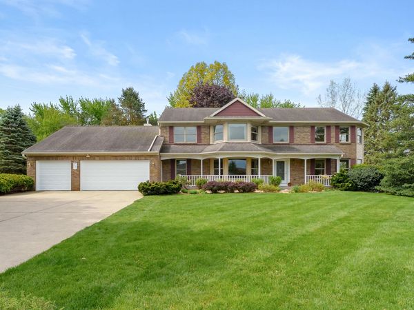5471 Gatwick Court, Kalamazoo, MI 49009