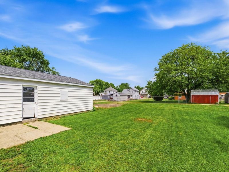 482 E Farming Street , Marion, OH 43302 Photo 5