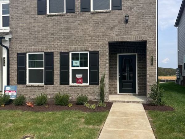 977 Nance Ln , Lebanon, TN 37087
