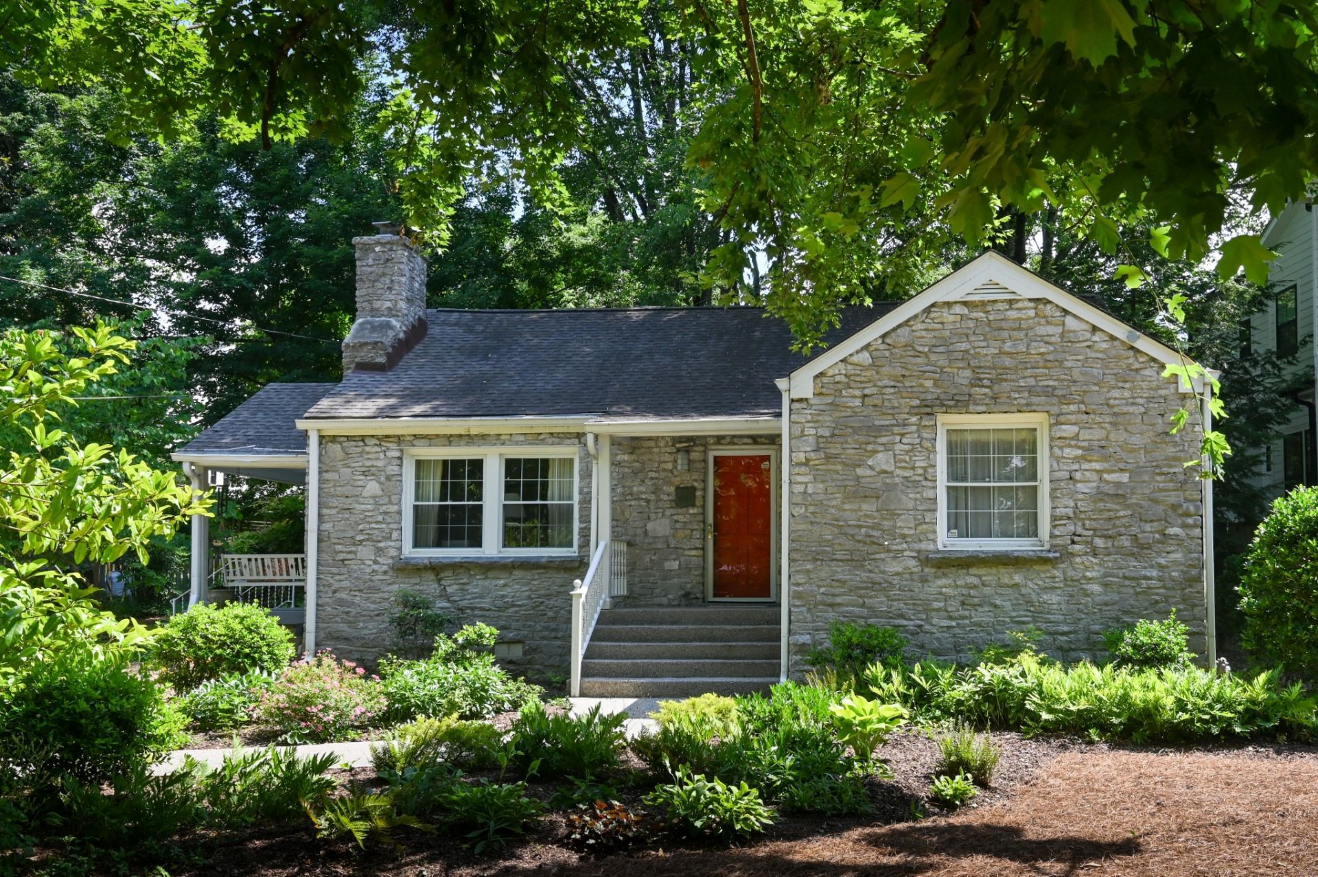 4003 Auburn Ln, Nashville, TN 37215 Main Photo