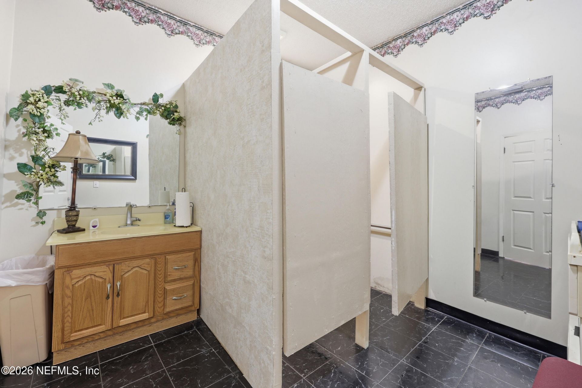 4511 Soutel Drive, Jacksonville, FL 32208 Photo