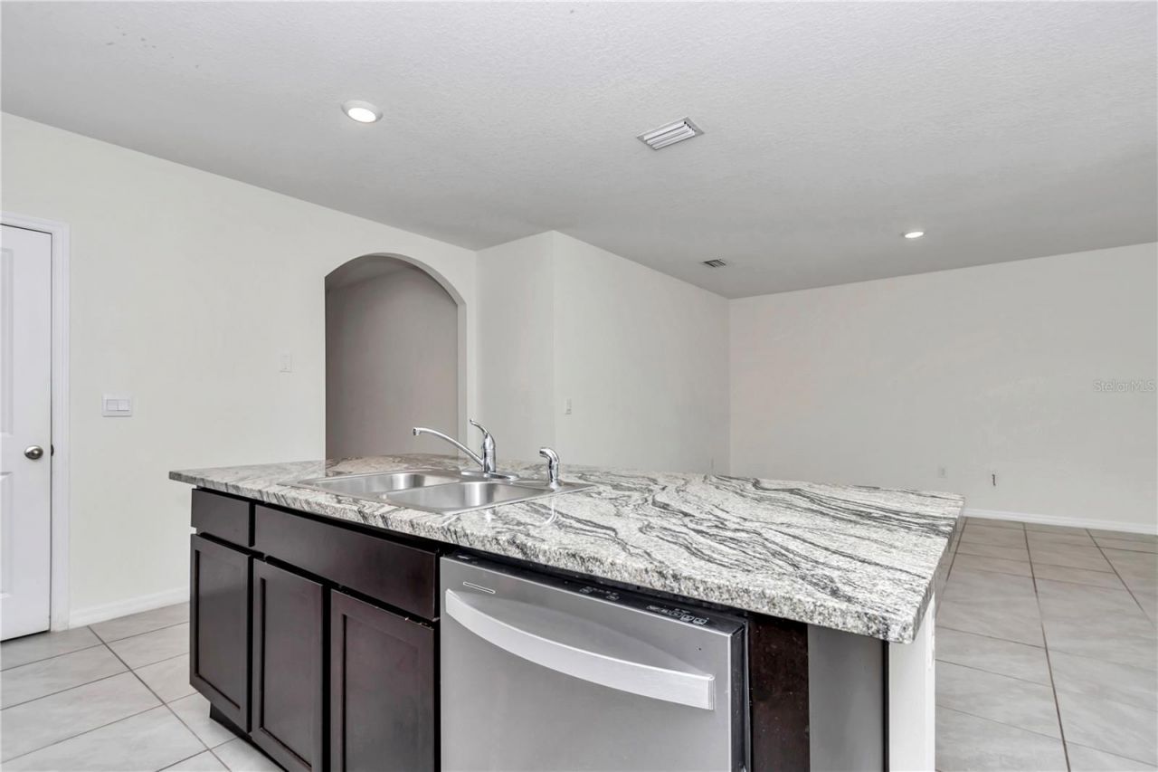 27 Hickory Course Lane , Ocala, FL 34472 Photo