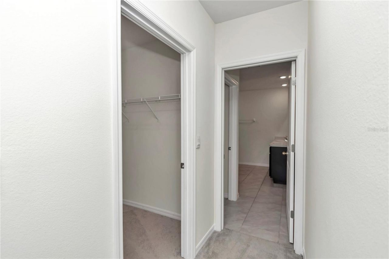 27 Hickory Course Lane , Ocala, FL 34472 Photo