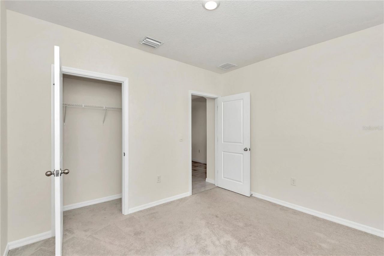27 Hickory Course Lane , Ocala, FL 34472 Photo