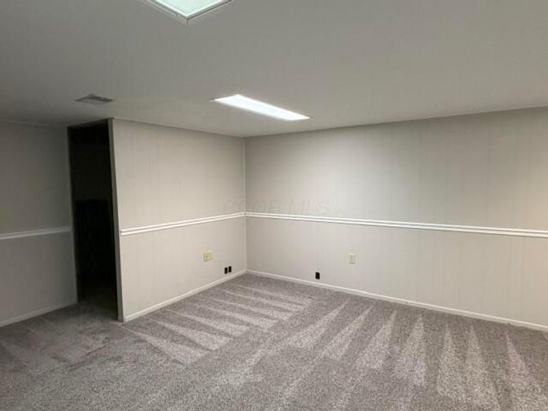 4777 Nugent Drive, Unit 4775, Columbus, OH 43220 Photo 23