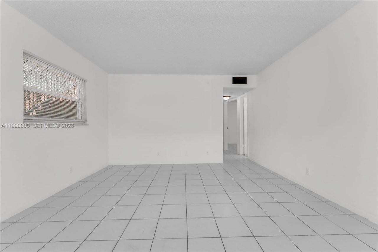321 SW 1st Ct, Unit K-4, Pompano Beach, FL 33060 Photo