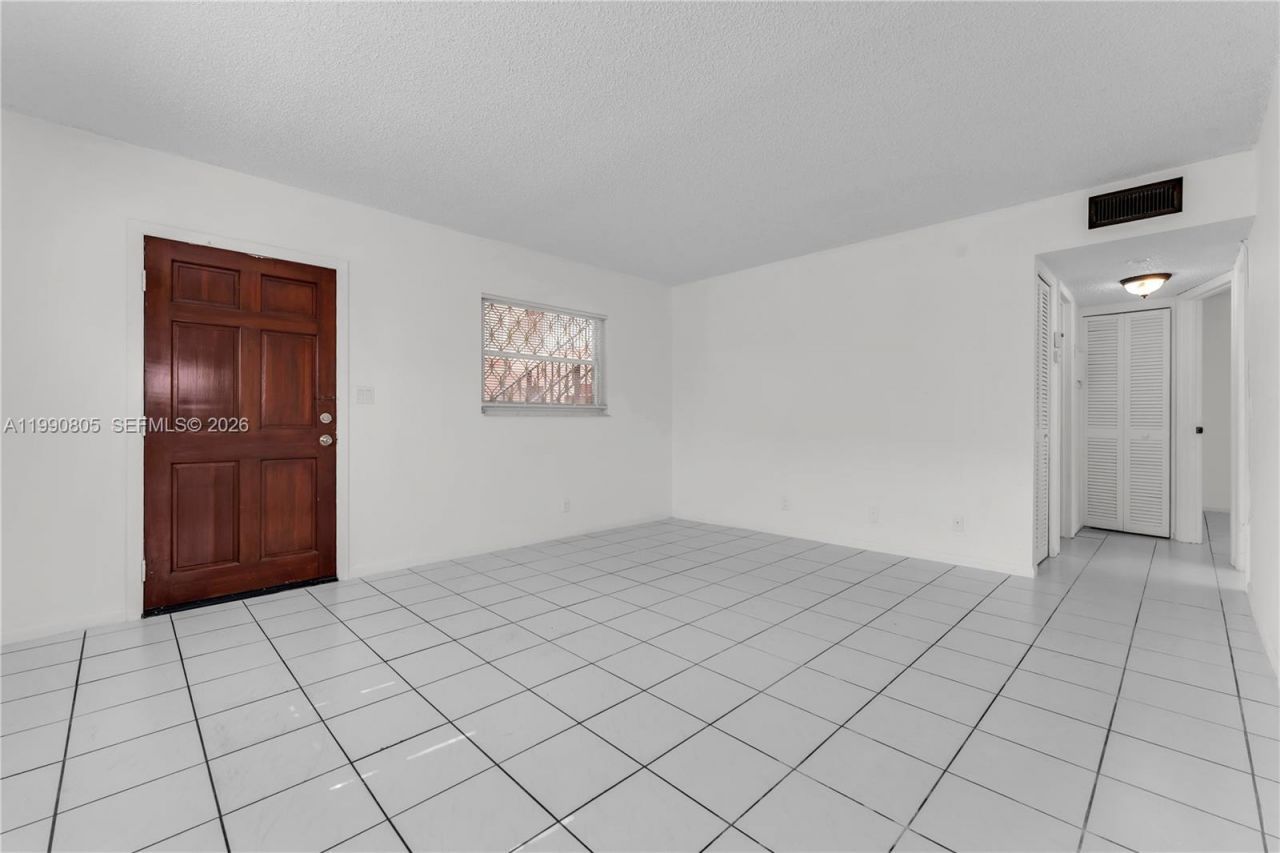 321 SW 1st Ct, Unit K-4, Pompano Beach, FL 33060 Photo