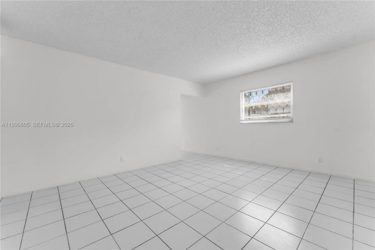 321 SW 1st Ct, Unit K-4, Pompano Beach, FL 33060 Photo