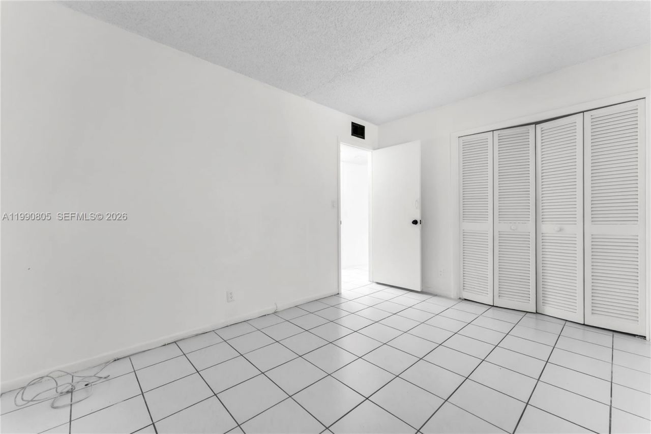 321 SW 1st Ct, Unit K-4, Pompano Beach, FL 33060 Photo