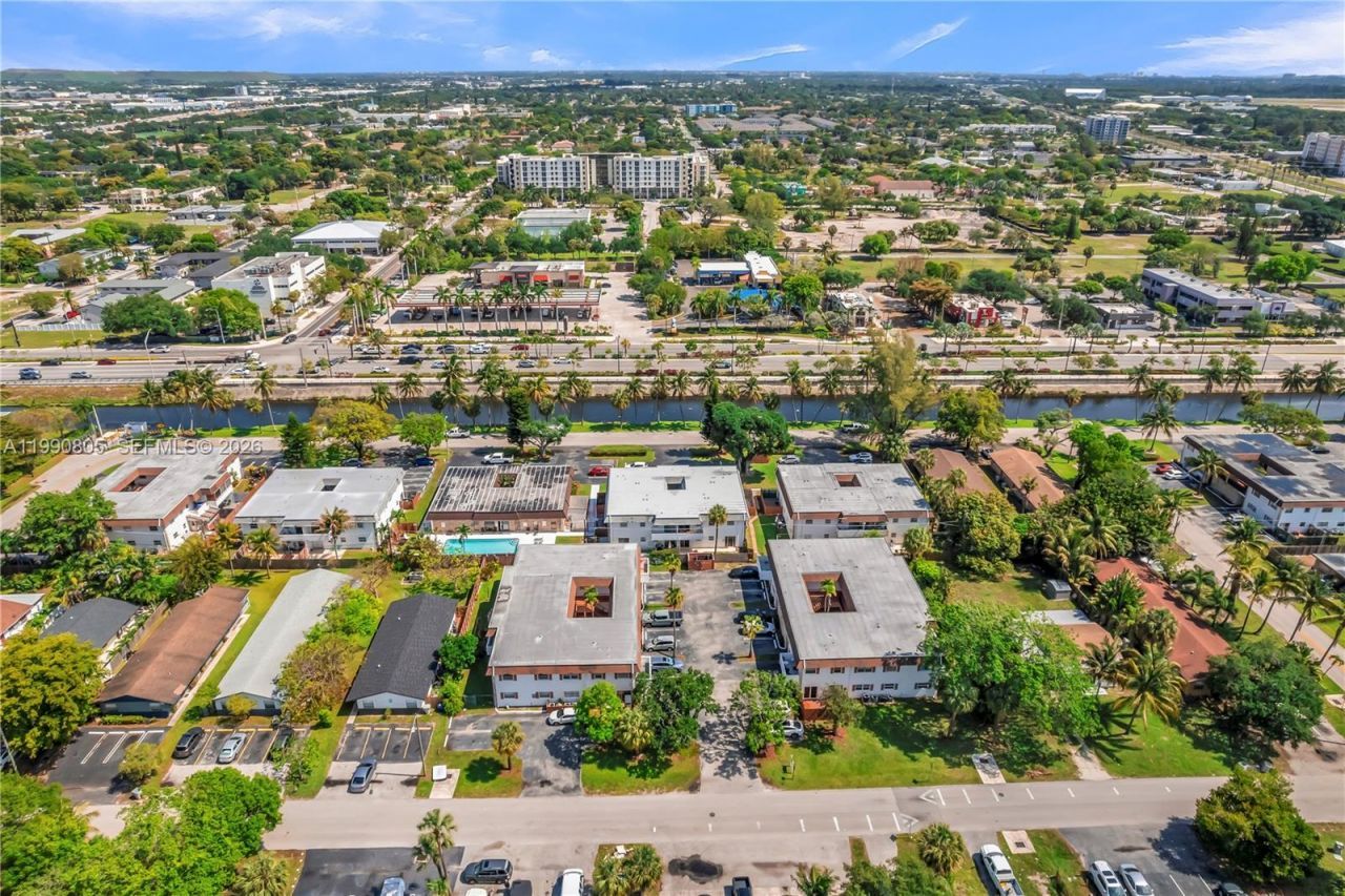 321 SW 1st Ct, Unit K-4, Pompano Beach, FL 33060 Photo