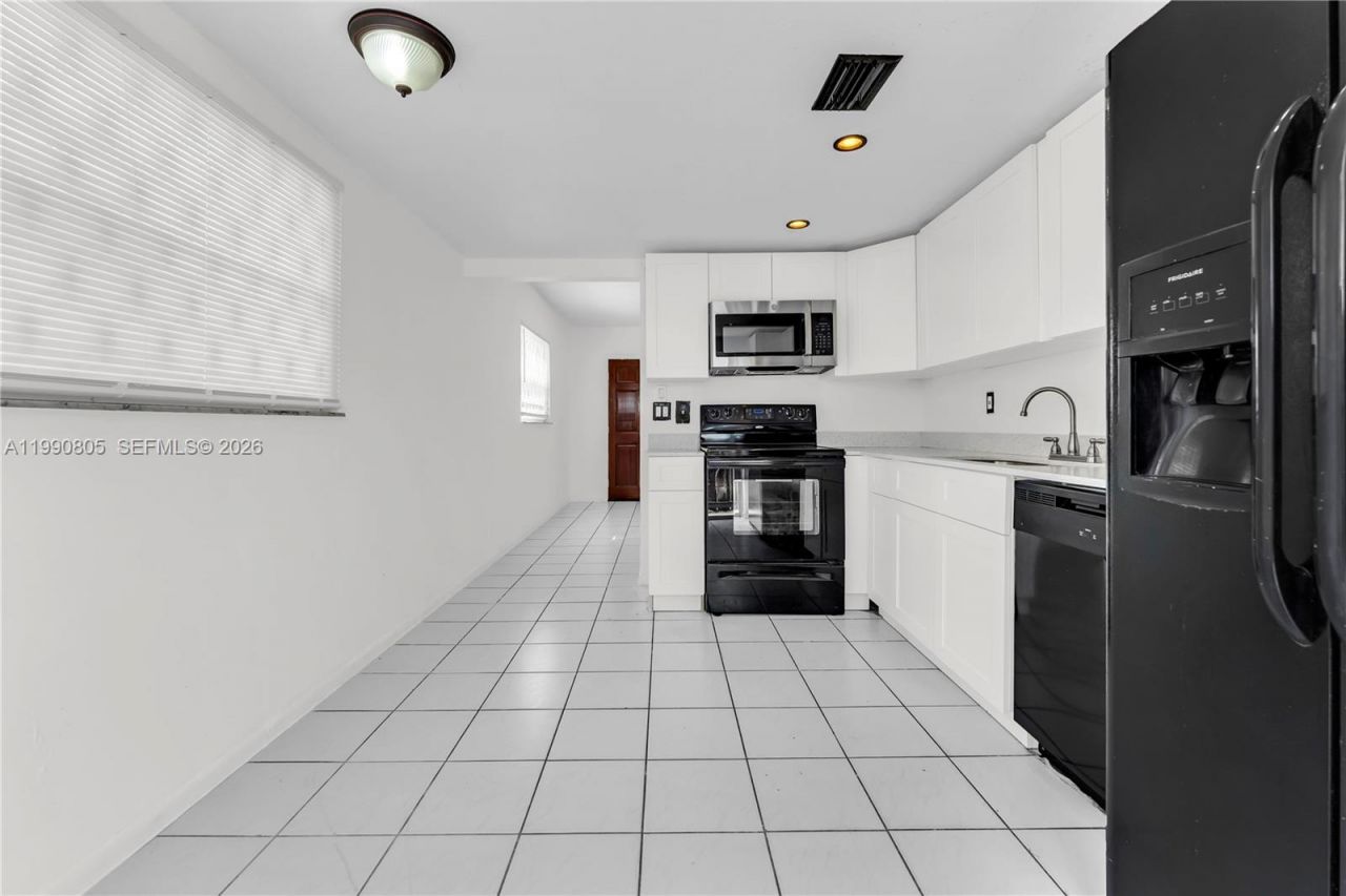 321 SW 1st Ct, Unit K-4, Pompano Beach, FL 33060 Photo
