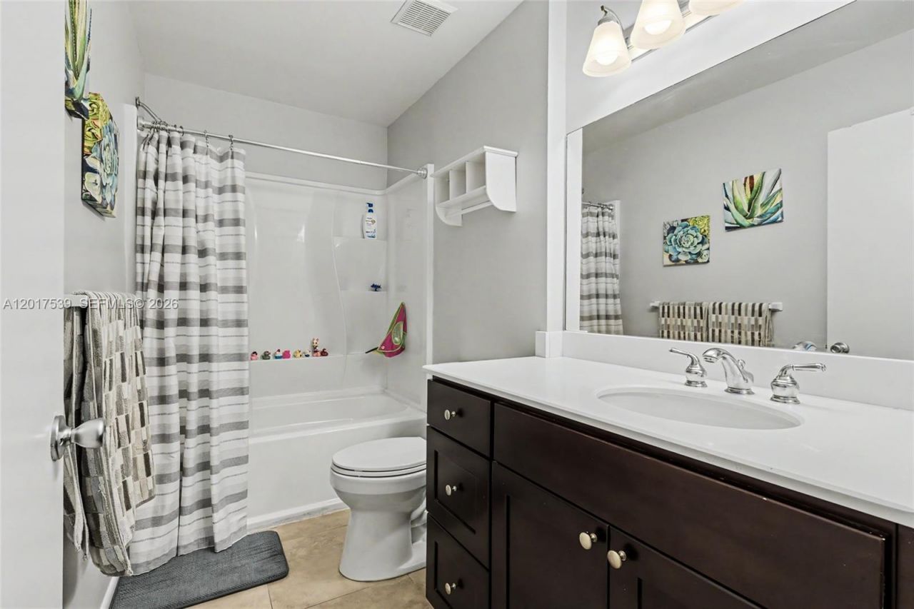 9770 Kamena Cir , Boynton Beach, FL 33436 Photo