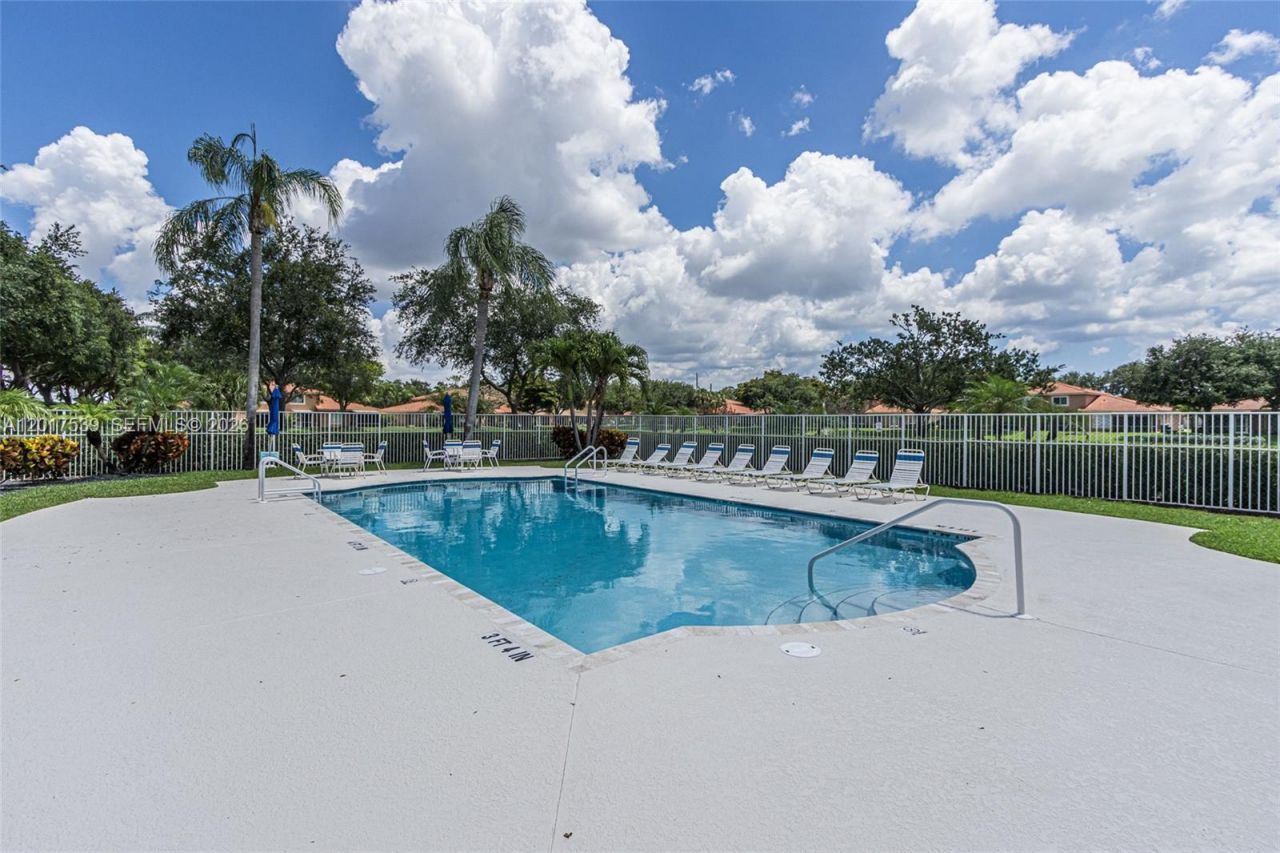 9770 Kamena Cir , Boynton Beach, FL 33436 Photo