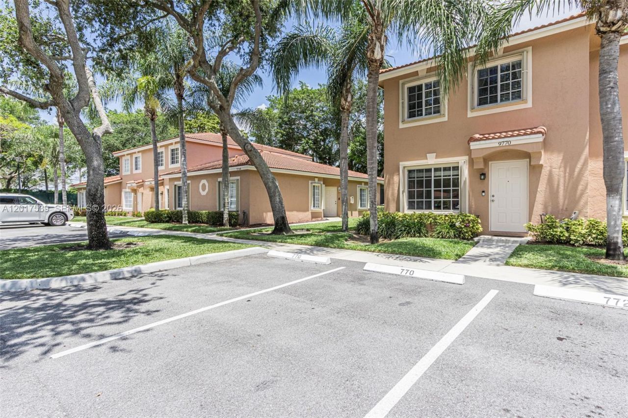 9770 Kamena Cir , Boynton Beach, FL 33436 Photo
