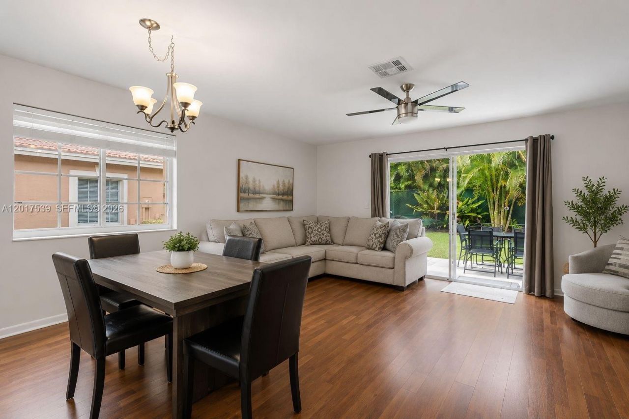 9770 Kamena Cir , Boynton Beach, FL 33436 Photo