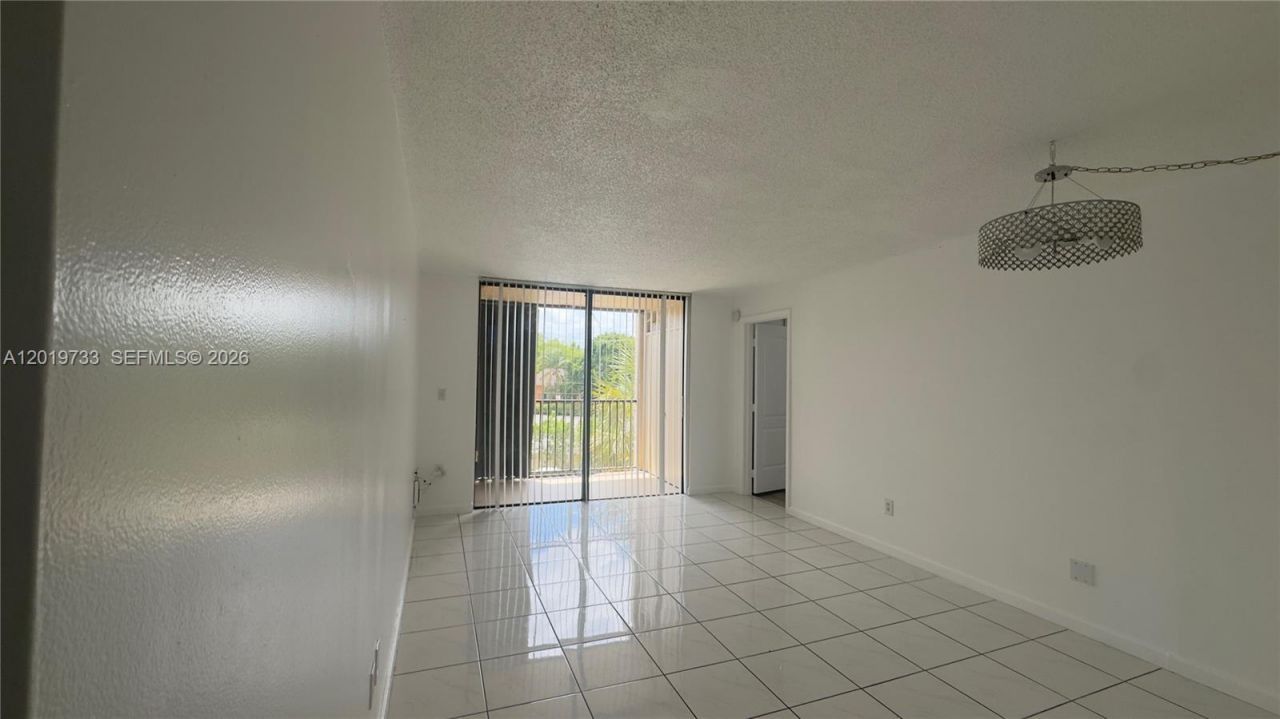 14611 N Kendall Dr , Unit 304L, Miami, FL 33186 Photo