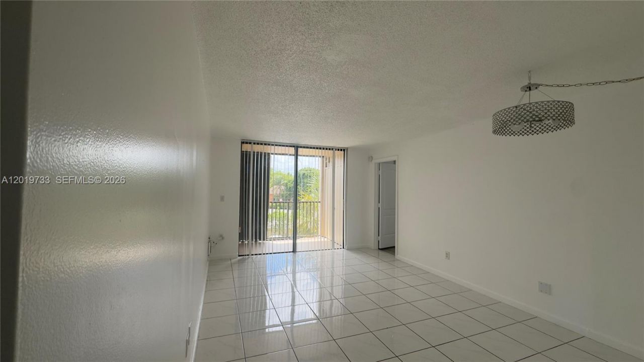 14611 N Kendall Dr , Unit 304L, Miami, FL 33186 Photo