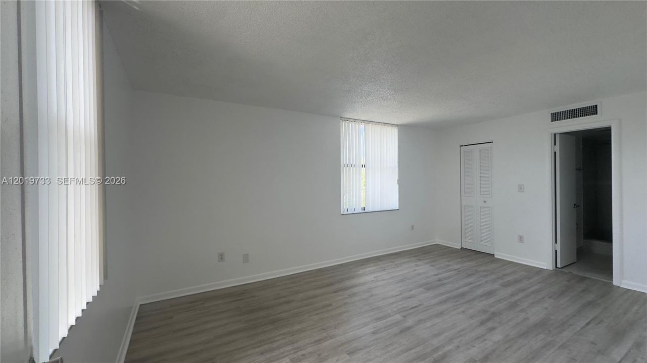 14611 N Kendall Dr , Unit 304L, Miami, FL 33186 Photo