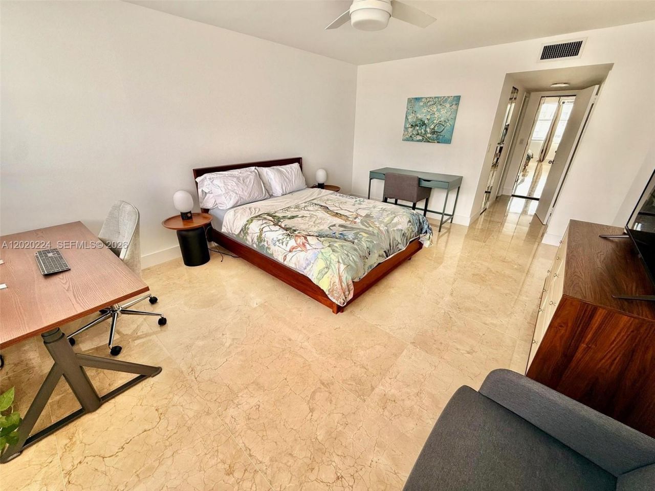 1420 Brickell Bay Dr, Unit 1108B, Miami, FL 33131 Photo