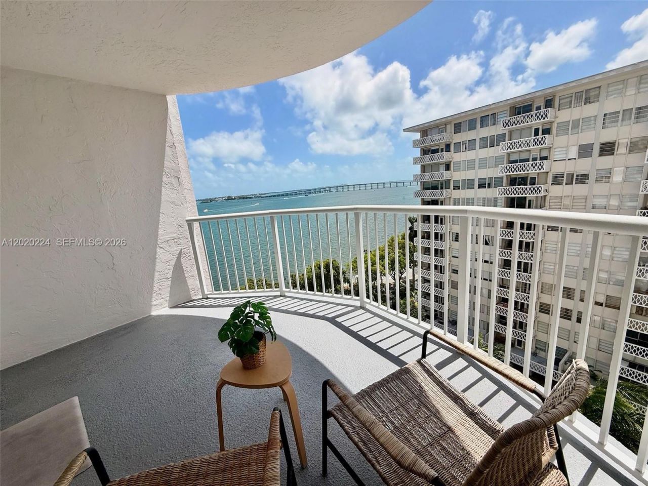 1420 Brickell Bay Dr, Unit 1108B, Miami, FL 33131 Photo