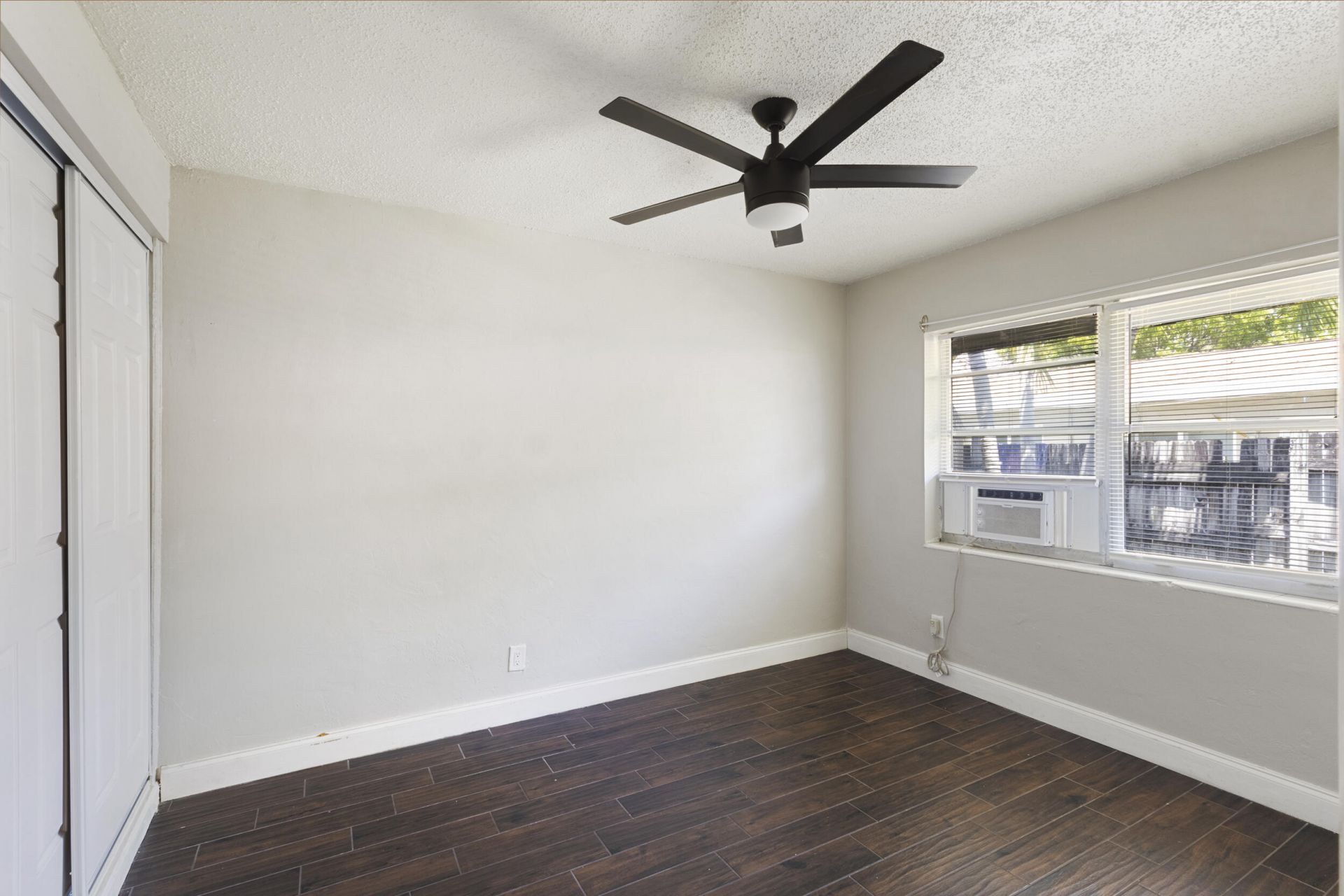 730 NW 4th Avenue, Fort Lauderdale, FL 33311 Photo