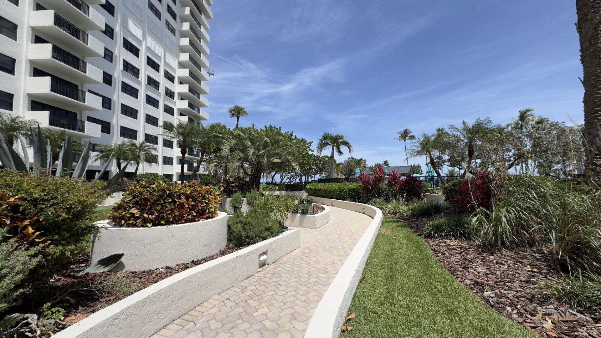 5100 N Ocean Boulevard, Unit 804, Lauderdale by the Sea, FL 33308 Photo